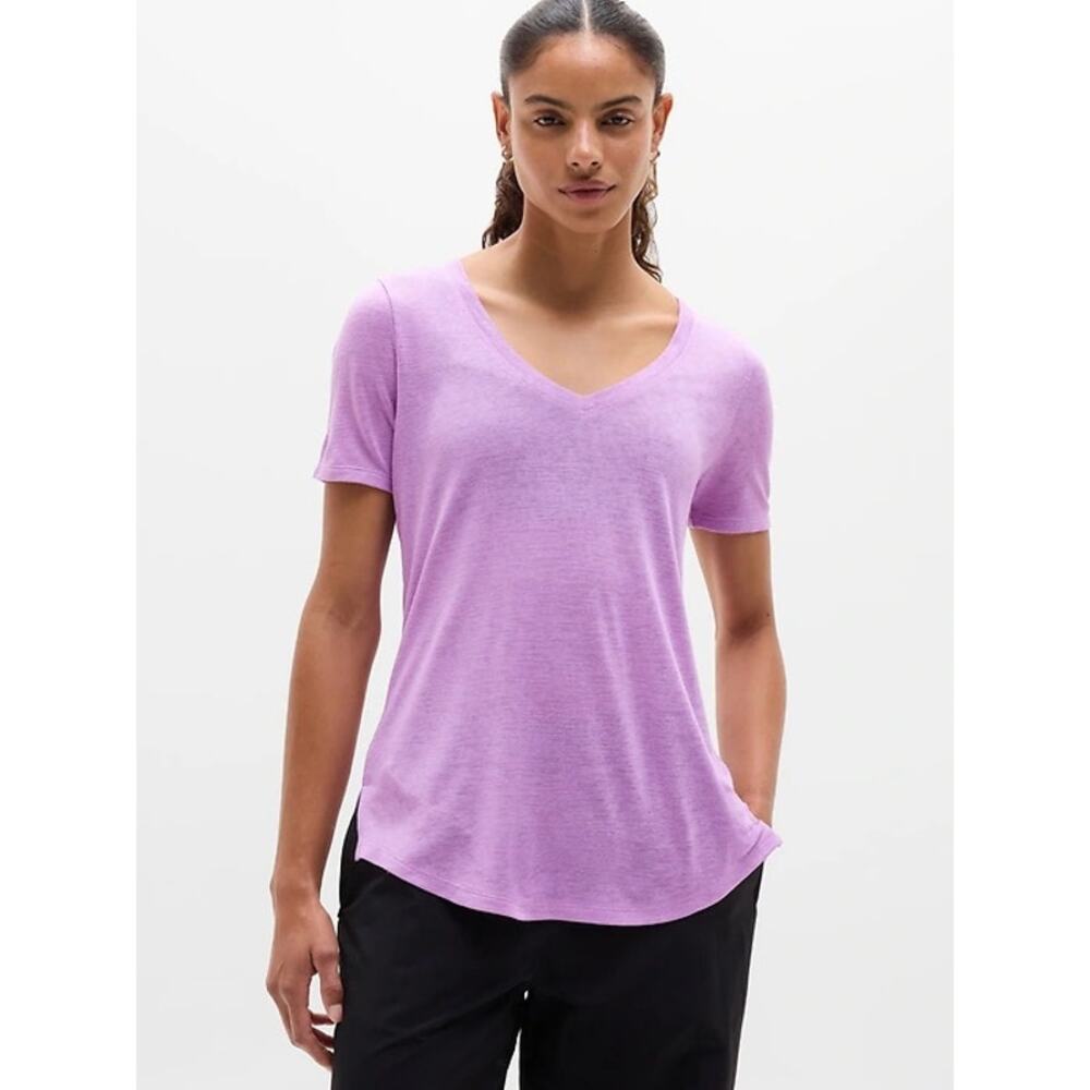 Athleta Breezy Scoop V-Neck Tee Lightweight with a linen-like texture